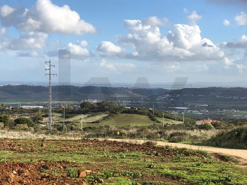 Terreno para Venda em Santo Antão e São Julião do Tojal Foto 26