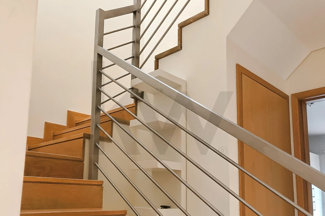 Moradia T3 para Arrendamento em Barcarena Foto 12