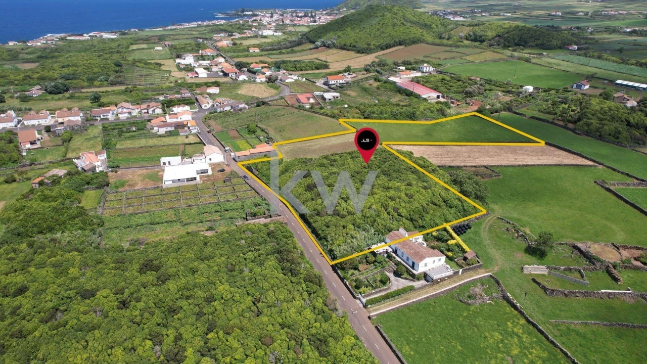 Terreno para Venda em Santa Cruz da Graciosa Foto 2