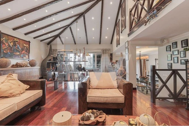 Moradia T5 para Venda em Romeira e Várzea Foto 16