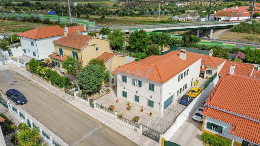 Moradia T5 para Venda em Romeira e Várzea Foto 6