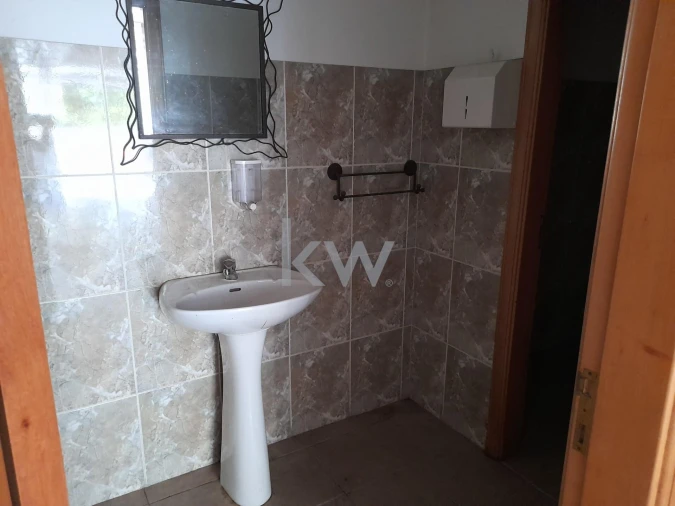 Loja para Venda em Queluz e Belas Foto 4