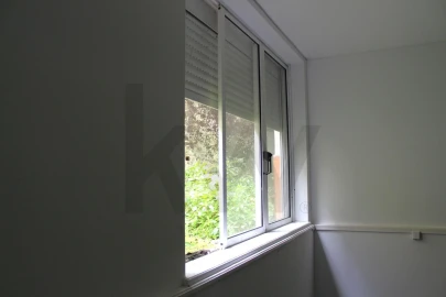 Escritório para Arrendamento em Estrela