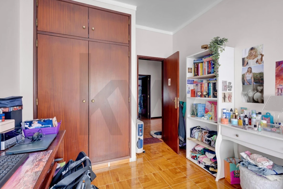 Moradia T3 para Venda em Arneiro das Milhariças Foto 27