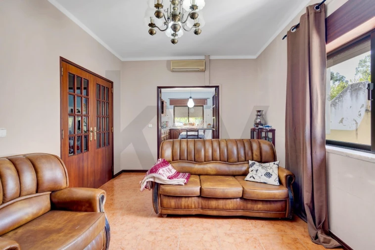 Moradia T3 para Venda em Arneiro das Milhariças Foto 38