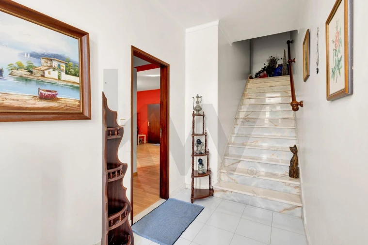 Moradia T3 para Venda em Arneiro das Milhariças Foto 11