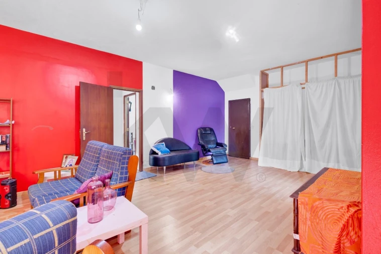 Moradia T3 para Venda em Arneiro das Milhariças Foto 17