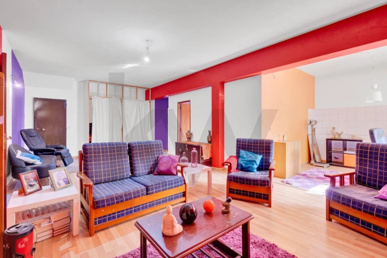 Moradia T3 para Venda em Arneiro das Milhariças Foto 16