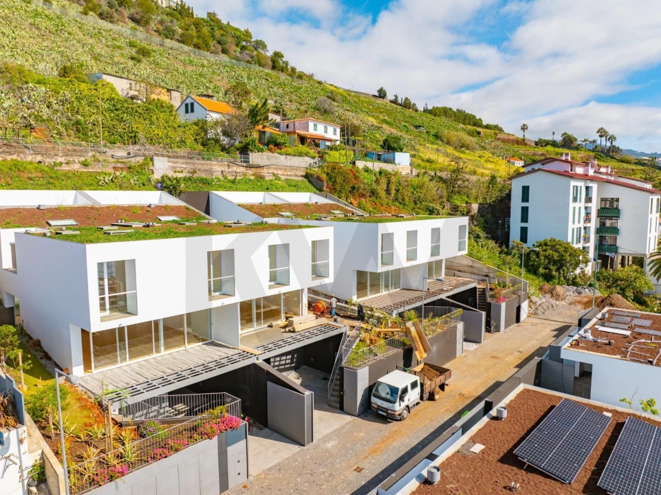 Moradia T3 para Venda em São Martinho Foto 29