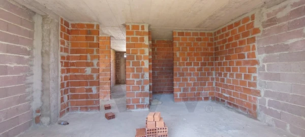 Moradia T4 para Venda em Charneca de Caparica e Sobreda