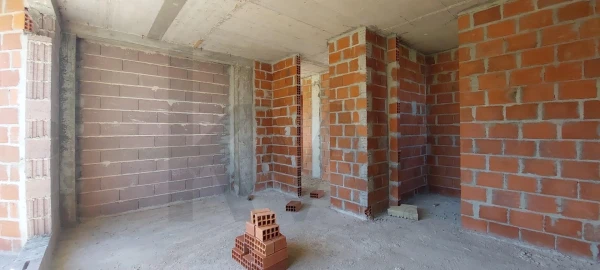 Moradia T4 para Venda em Charneca de Caparica e Sobreda