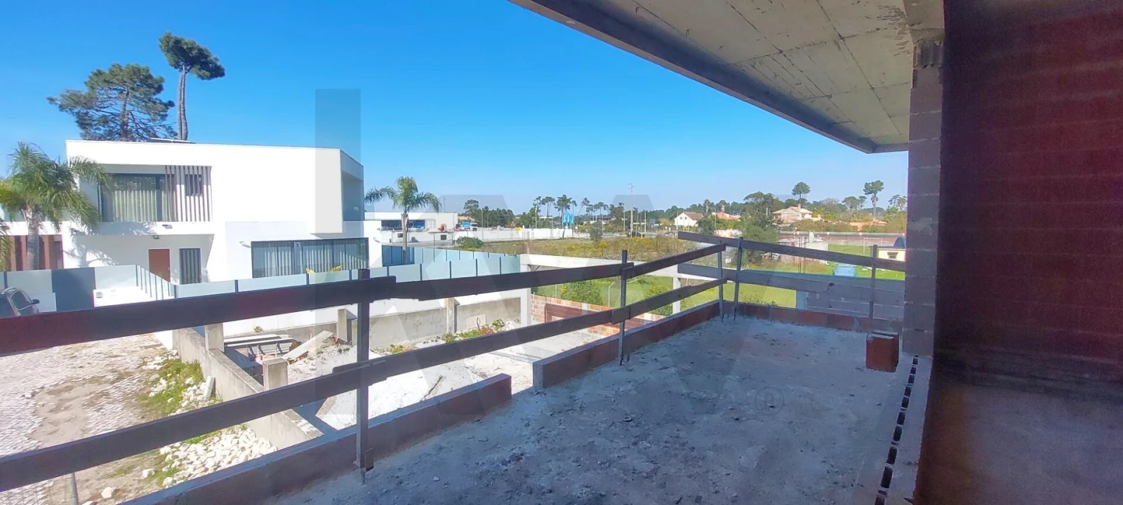 Moradia T4 para Venda em Charneca de Caparica e Sobreda Foto 24