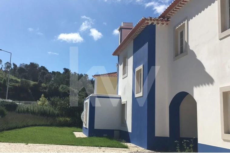 Moradia T4 para Venda em Agualva e Mira-Sintra Foto 6