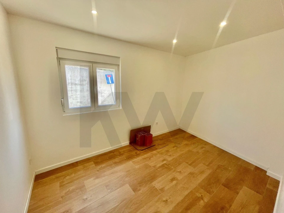 Moradia T6 para Venda em São Domingos de Rana Foto 41
