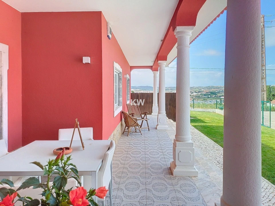 Moradia T4 para Venda em Lourinhã e Atalaia Foto 4