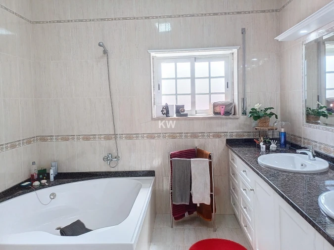 Moradia T4 para Venda em Lourinhã e Atalaia Foto 23