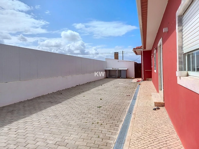 Moradia T4 para Venda em Lourinhã e Atalaia Foto 5