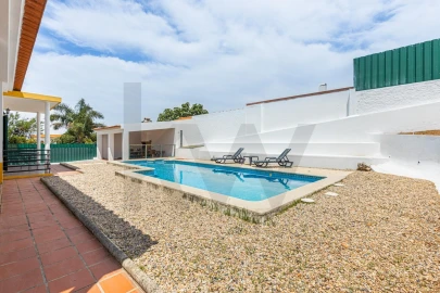 Moradia T5 para Venda em Sesimbra (Castelo)