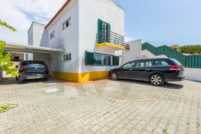 Moradia T5 para Venda em Sesimbra (Castelo)