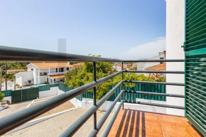 Moradia T5 para Venda em Sesimbra (Castelo)