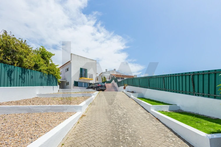 Moradia T5 para Venda em Sesimbra (Castelo) Foto 4
