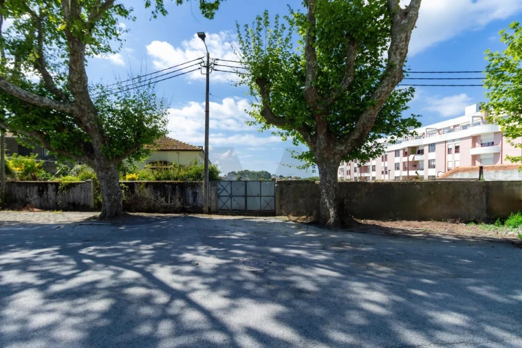 Terreno para Venda em Gulpilhares e Valadares Foto 7