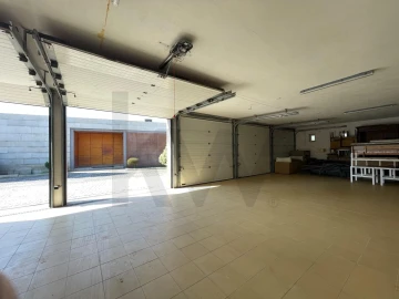 Moradia T5 para Venda em Abragão