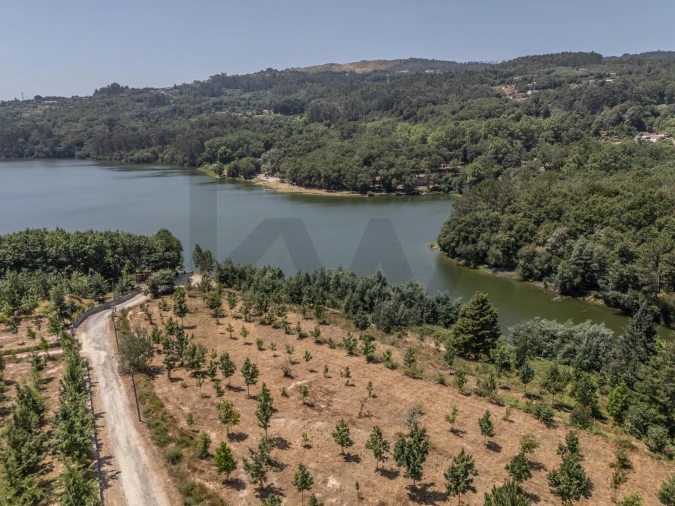 Moradia T5 para Venda em Abragão Foto 6