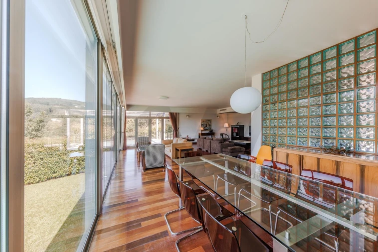 Moradia T5 para Venda em Abragão Foto 18