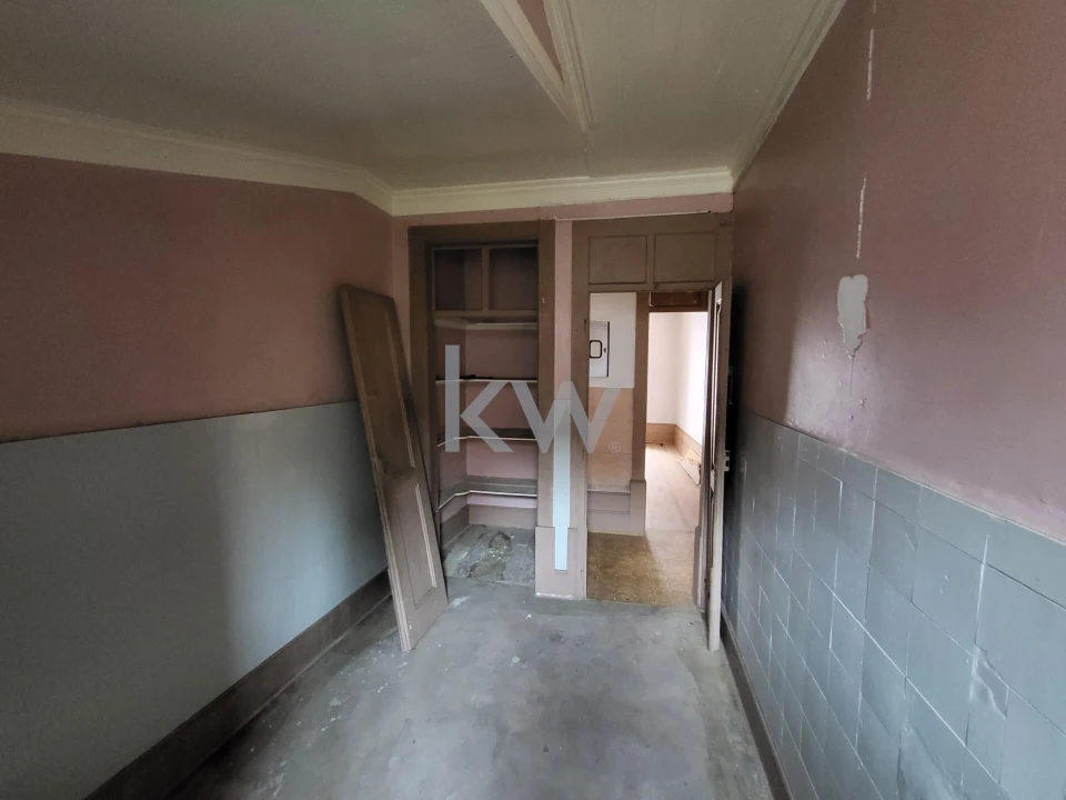 Prédio para Venda em São Martinho do Bispo e Ribeira de Frades Foto 22