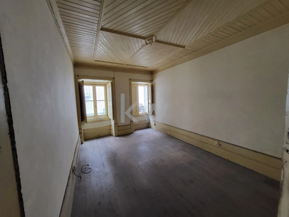 Prédio para Venda em São Martinho do Bispo e Ribeira de Frades Foto 13