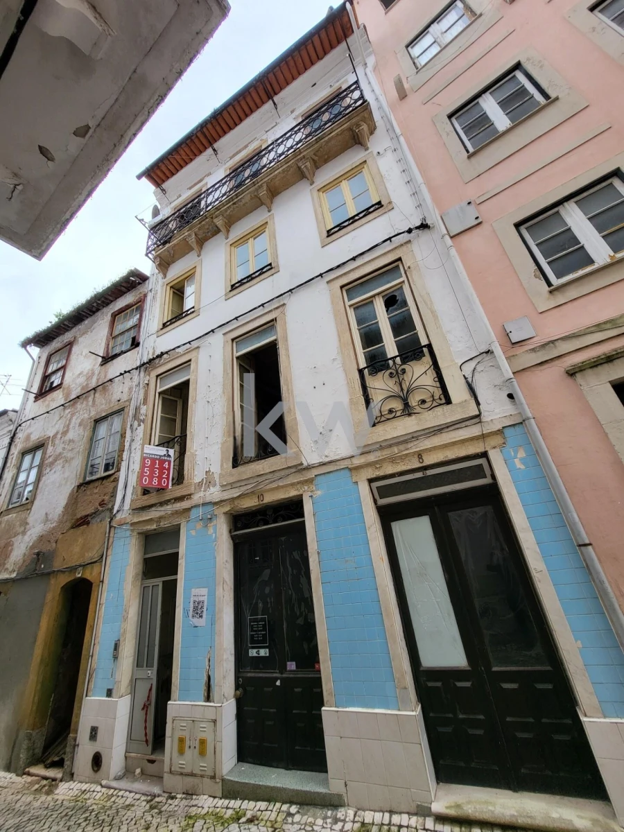 Prédio para Venda em São Martinho do Bispo e Ribeira de Frades