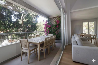 Apartamento T3 para Venda em Carcavelos e Parede