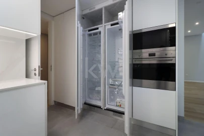 Apartamento T3 para Venda em Carcavelos e Parede