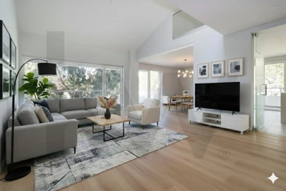 Apartamento T3 para Venda em Carcavelos e Parede