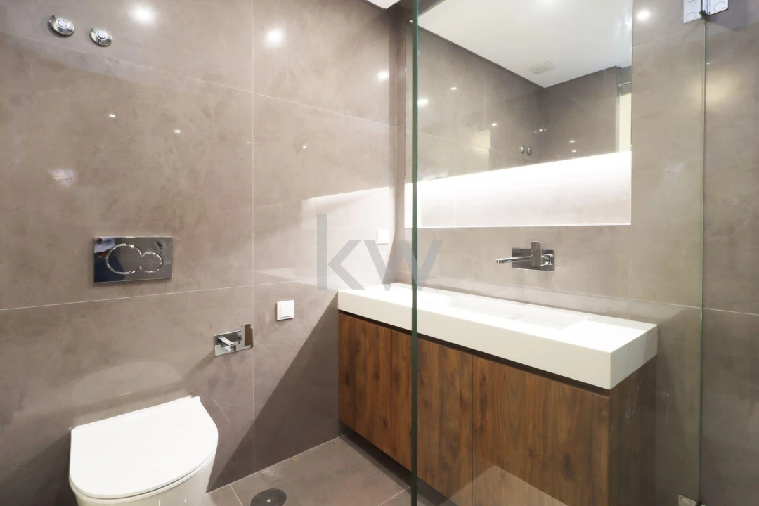 Apartamento T3 para Venda em Carcavelos e Parede Foto 33