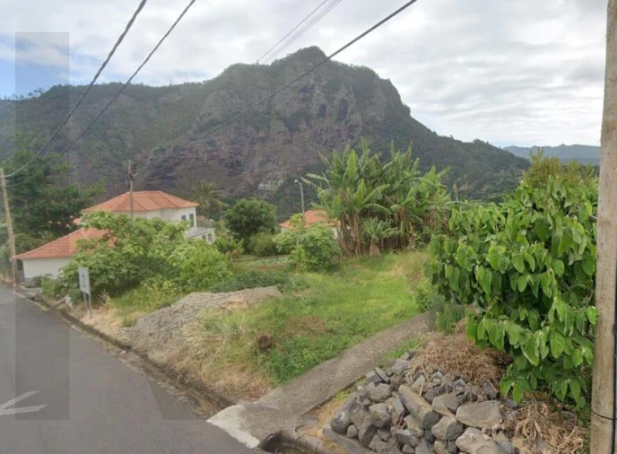 Terreno para Venda em São Roque do Faial Foto 9