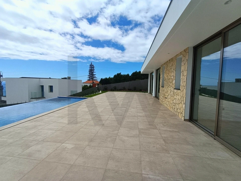 Moradia T3 para Venda em Estreito da Calheta Foto 20