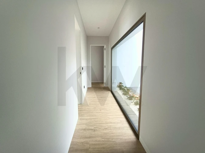 Moradia T3 para Venda em Estreito da Calheta Foto 40