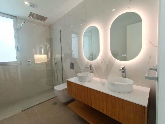 Moradia T3 para Venda em Estreito da Calheta Foto 45