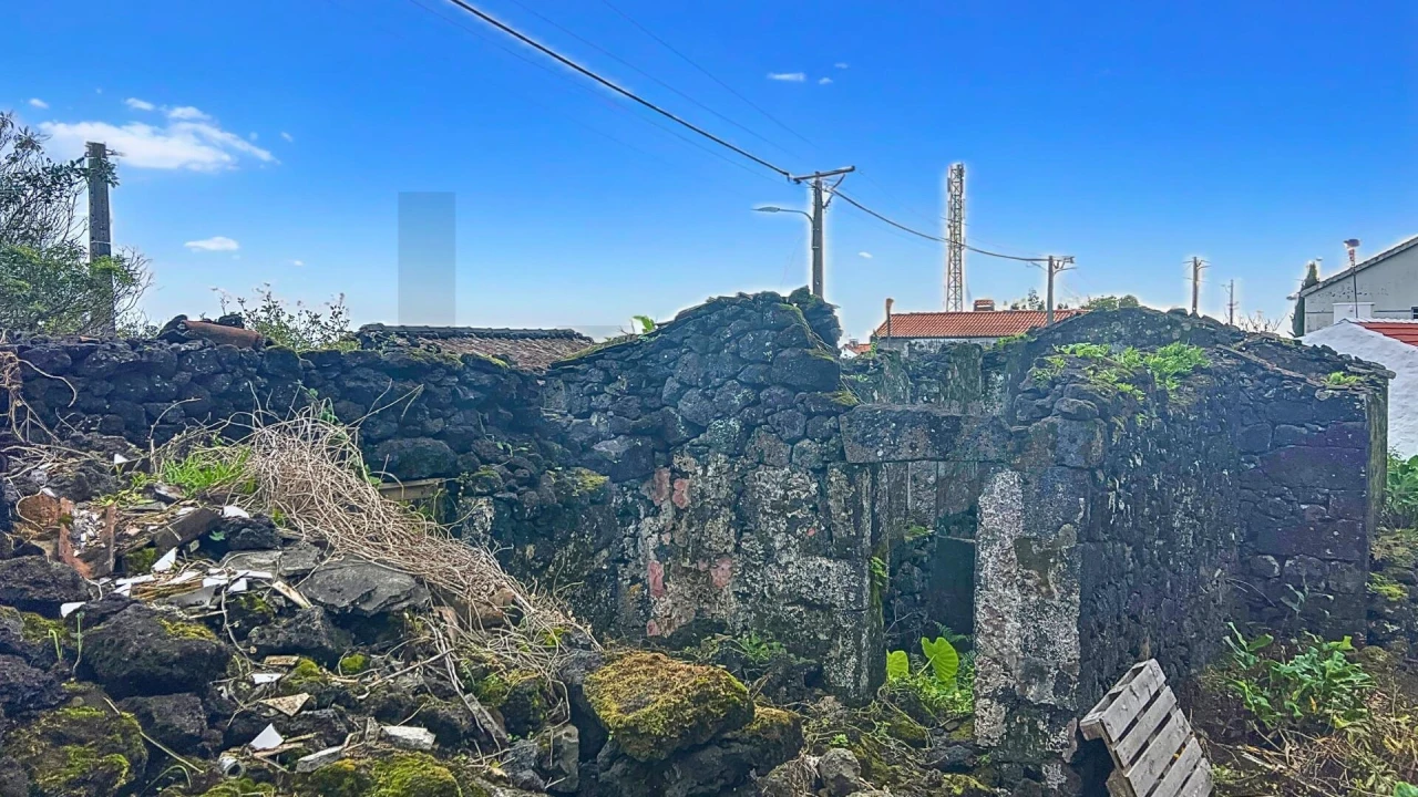 Terreno para Venda em Ribeiras Foto 8