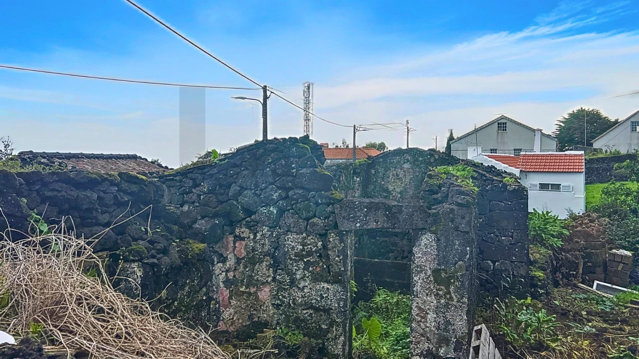 Terreno para Venda em Ribeiras Foto 7