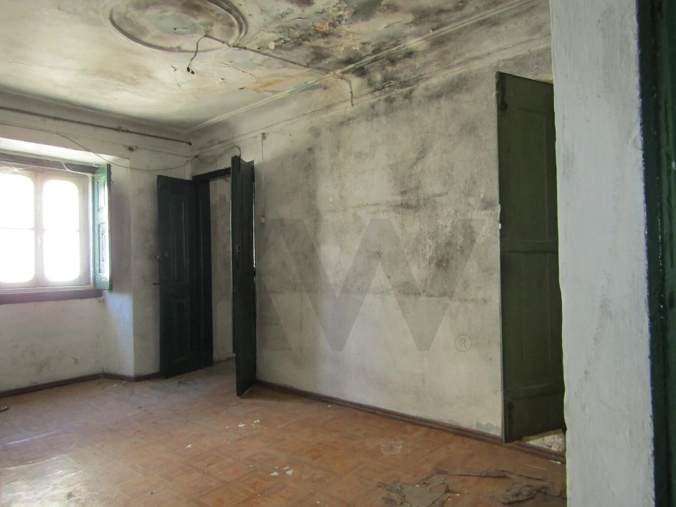 Moradia T3 para Venda em Espírito Santo, Nossa Senhora da Graça e São Simão Foto 18