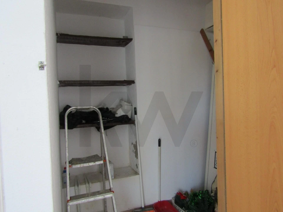 Moradia T3 para Venda em Espírito Santo, Nossa Senhora da Graça e São Simão Foto 33