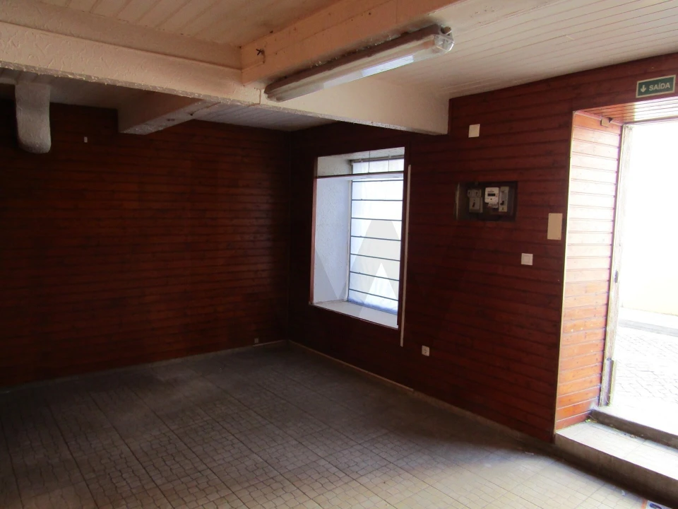 Moradia T3 para Venda em Espírito Santo, Nossa Senhora da Graça e São Simão Foto 27