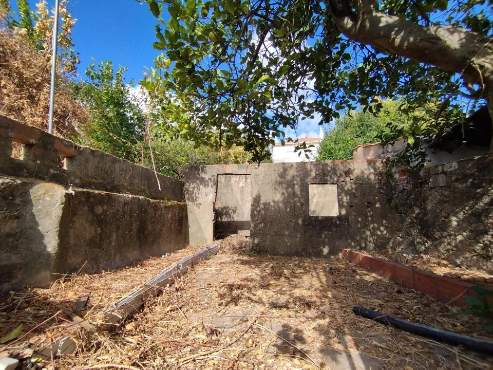 Moradia T3 para Venda em Monchique Foto 9