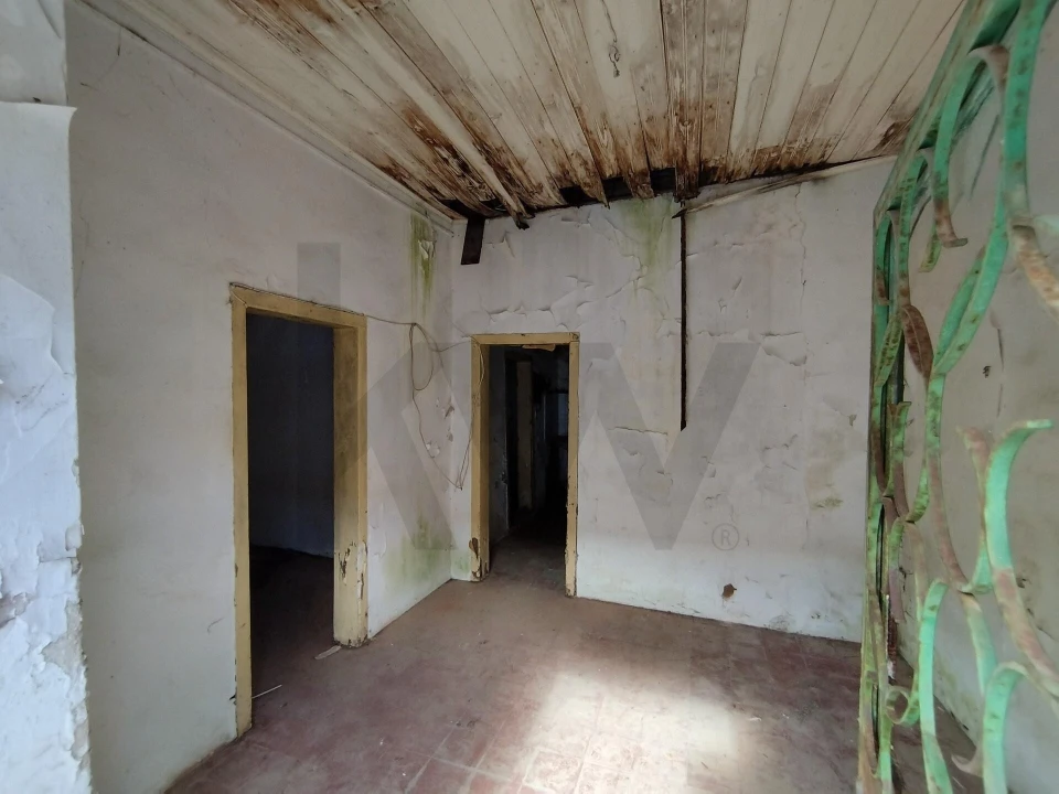 Moradia T3 para Venda em Monchique Foto 10