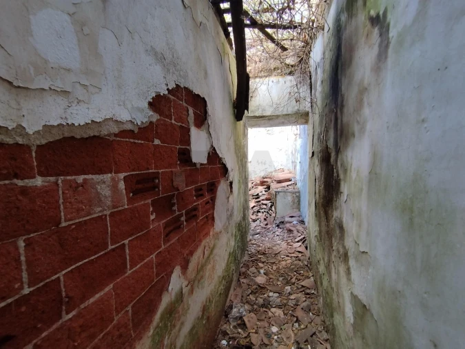 Moradia T3 para Venda em Monchique Foto 6