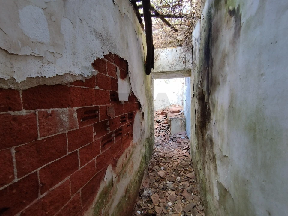 Moradia T3 para Venda em Monchique Foto 6