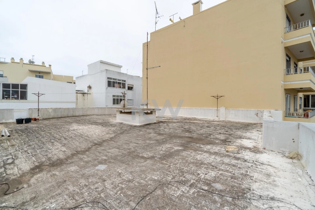 Prédio para Venda em Olhão Foto 42